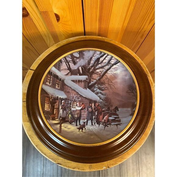 Bradex, 1989 WS George "The Homecoming" Collector plate with wooden frame - Picture 1 of 4